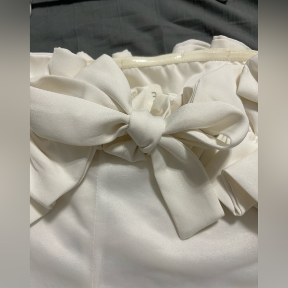 white strapless ruffle dress - Picture 3 of 4